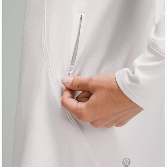 New Lululemon Abrasion-Resistant High-Coverage Long Sleeve Shirt - Size 6 - Picture 2 of 7